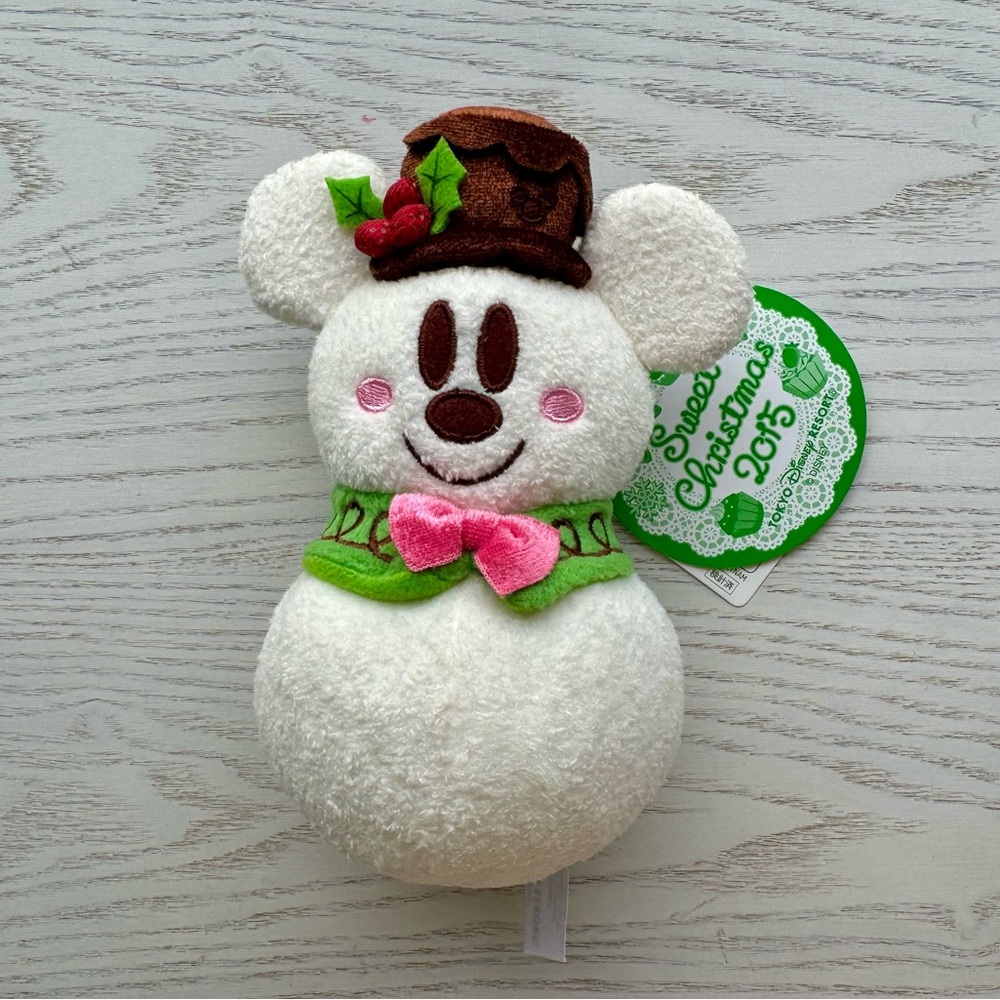 Tokyo Disney Sweet Christmas 2015 Mickey Mouse plush keychain